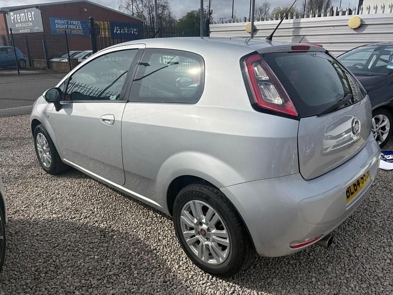 Used Fiat Punto Easy 69 HP (50 kW) 2014 Grey Hatchback