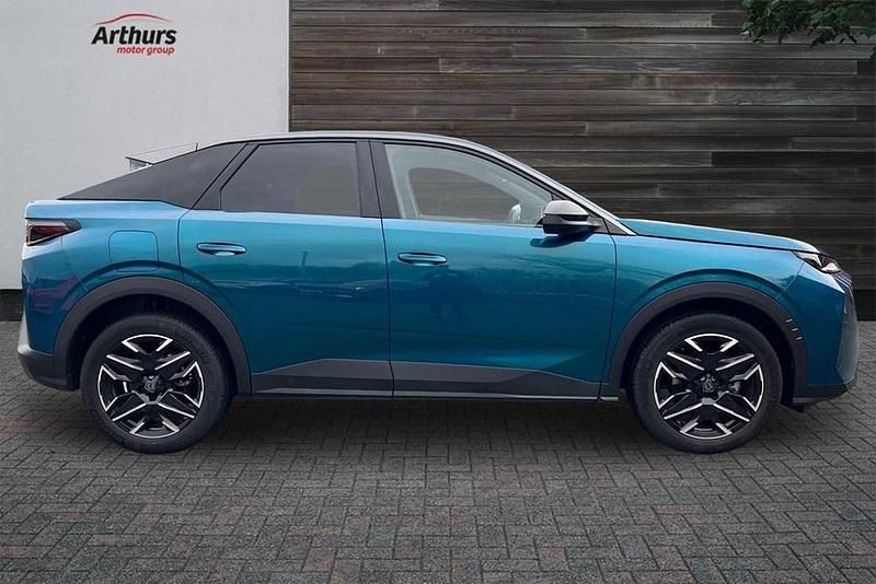 Used Peugeot 3008 Allure 134 HP (98 kW) 2024 Blue Hatchback