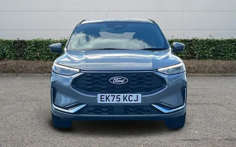 New Ford Kuga ST-Line X 242 HP (177 kW) 2025 Silver SUV