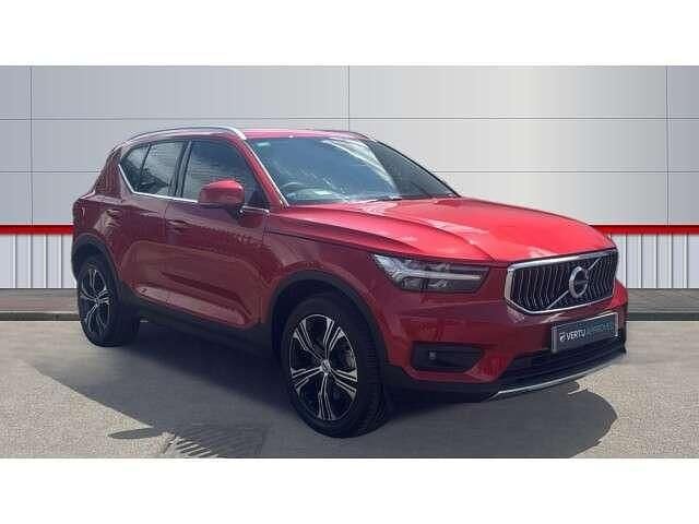 Red Used 2022 Volvo XC40 Inscription SUV | £27,480 - Image 1/4