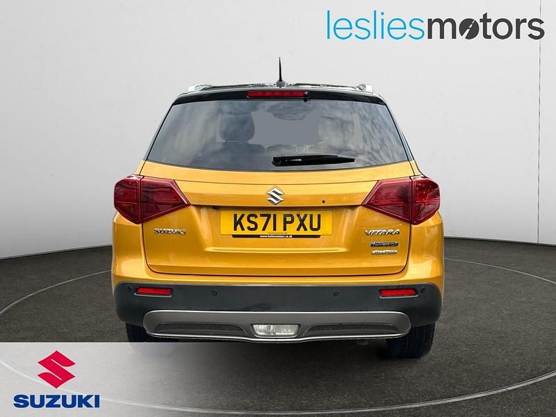 Used Suzuki Vitara SZ5 116 HP (85 kW) 2022 Yellow Hatchback