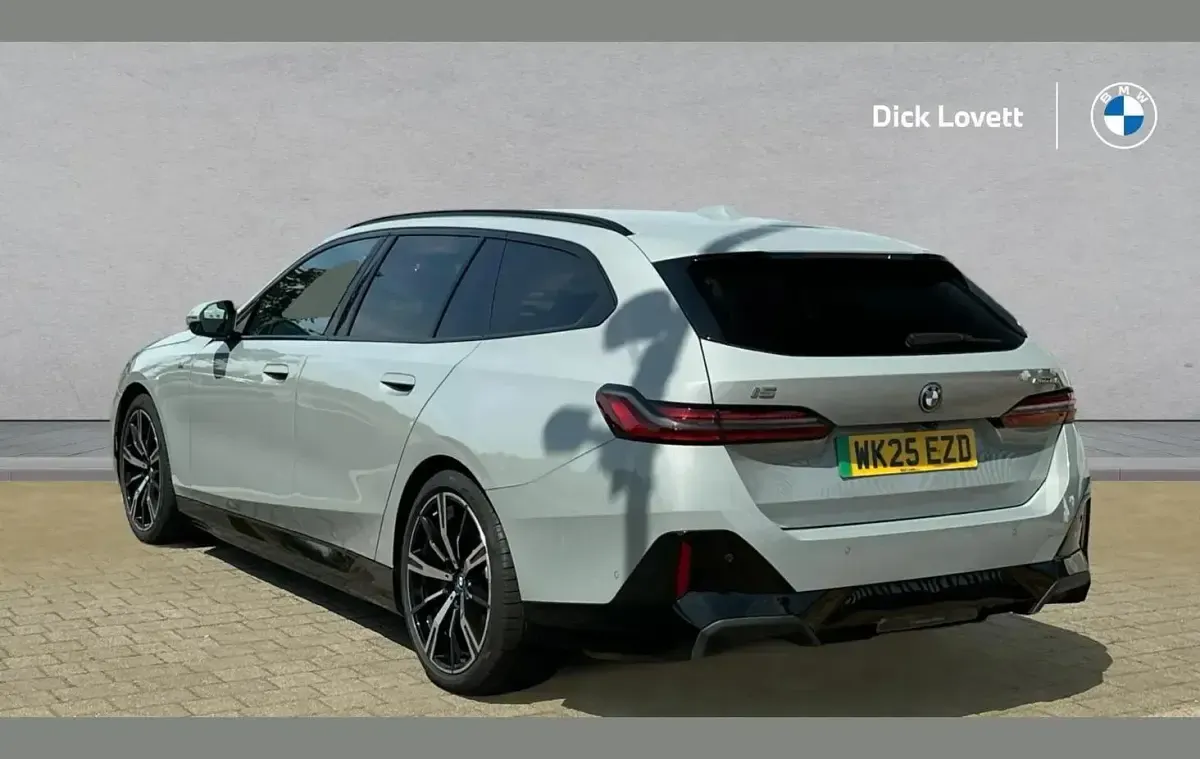 Used BMW i5 M Sport 250 kW (340 HP) 2025 Grey Estate
