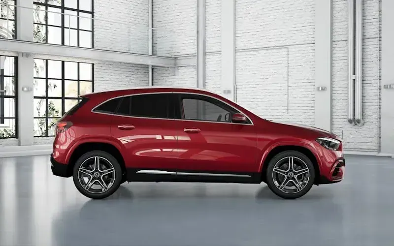 New Mercedes GLA200 Executive 163 HP (119 kW) 2026 SUV