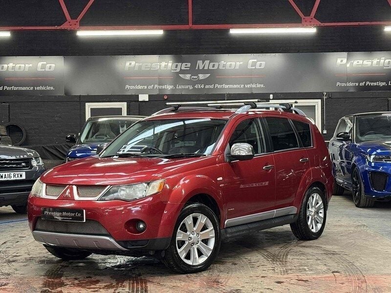 Red Used 2010 Mitsubishi Outlander SUV | £1,491 - Image 1/4