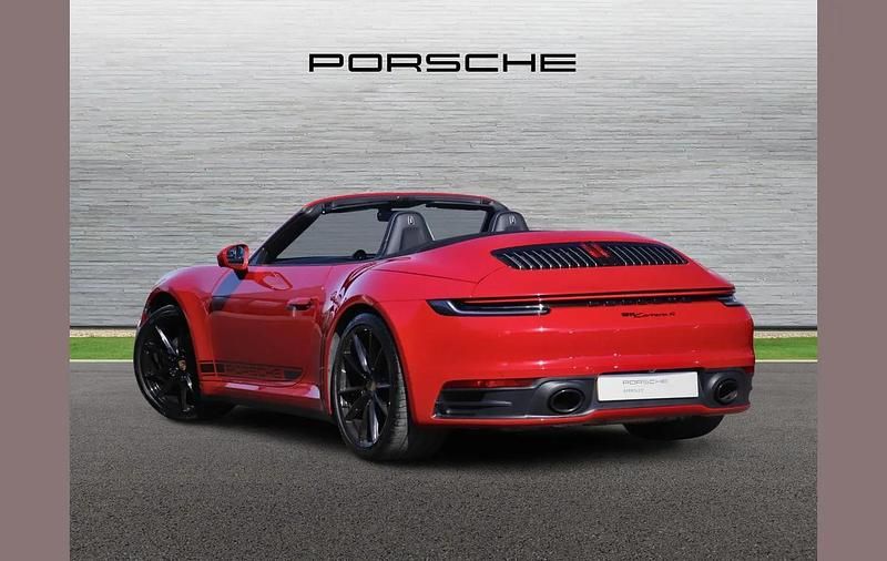 Used Porsche 911 379 HP (278 kW) 2023 Red Cabriolet