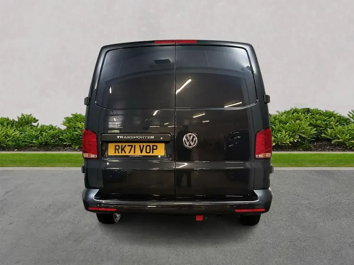 Used VW Transporter Highline 150 HP (110 kW) 2021 Blue Van