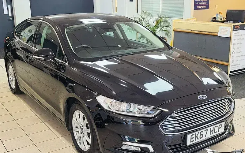 Used Ford Mondeo Titanium 150 HP (110 kW) 2017 Black Hatchback
