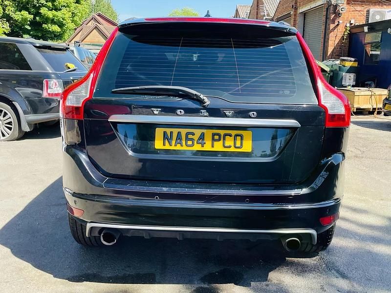 Used Volvo XC60 R-Design 181 HP (133 kW) 2014 Black SUV