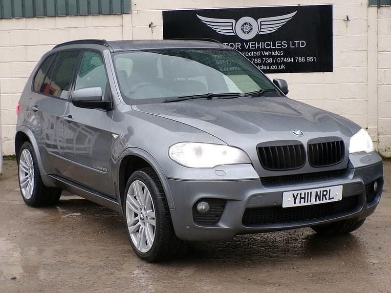 Space grey Used 2011 BMW X5 M Sport SUV | £7,499 (Good price) - Image 1/4