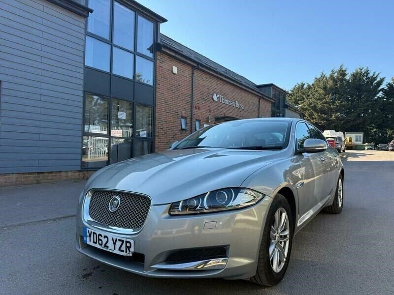 Gold Used 2012 Jaguar XF Luxury Sedan | £3,499 (Fair price) - Image 1/3