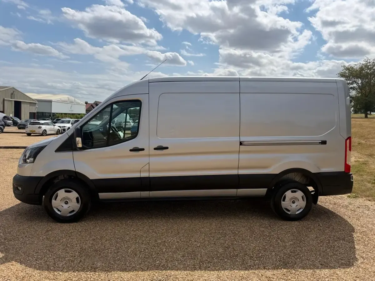 Used Ford Transit Trend 165 HP (121 kW) 2024 Silver Van
