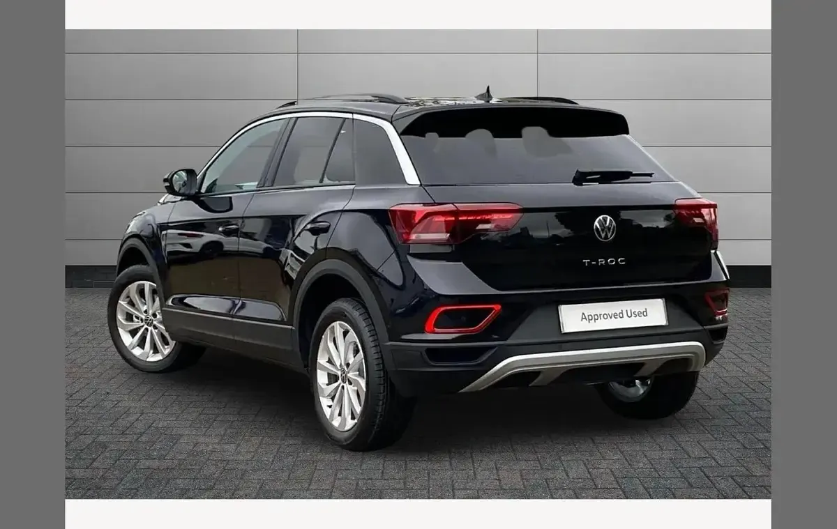Used VW T-Roc Match 150 HP (110 kW) 2025 Black SUV