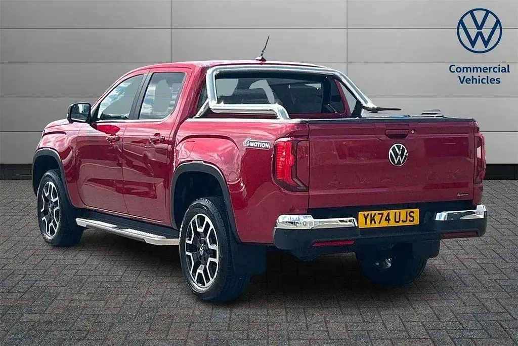 Usado VW Amarok Style 202 HP (148 kW) 2024 Vermelho Pickup