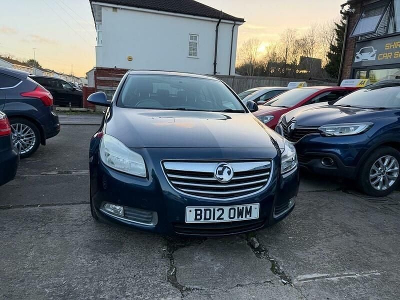 Used Vauxhall Insignia SRi 160 HP (117 kW) 2012 Blue Hatchback