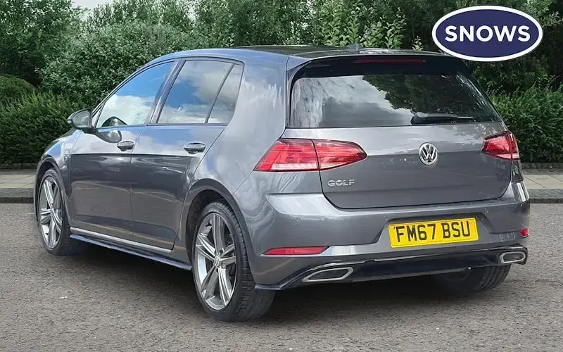Second-hand VW Golf VII R-line 150 CP (110 kW) 2018 Gri Hatchback