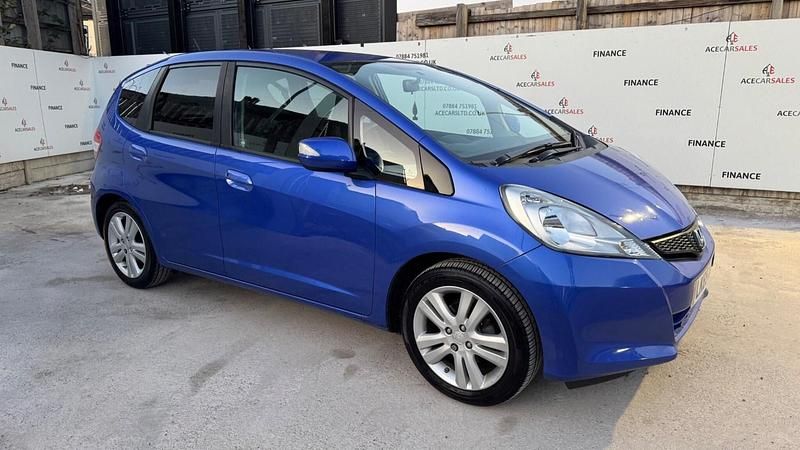Used Honda Jazz ES 2015 Blue Hatchback