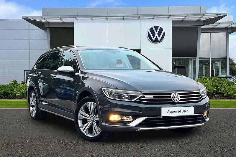 Grey Used 2016 VW Passat Alltrack Estate | £13,491 (Fair price) - Image 1/4