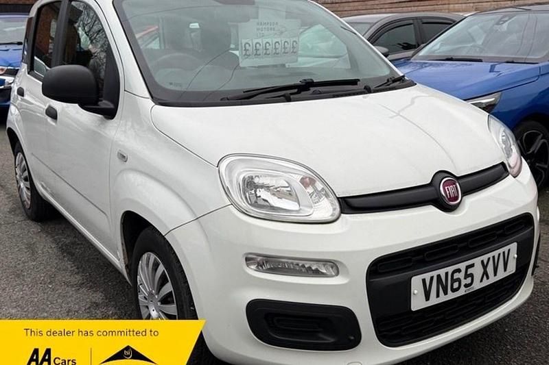 Used Fiat Panda Pop 69 HP (50 kW) 2015 White Hatchback