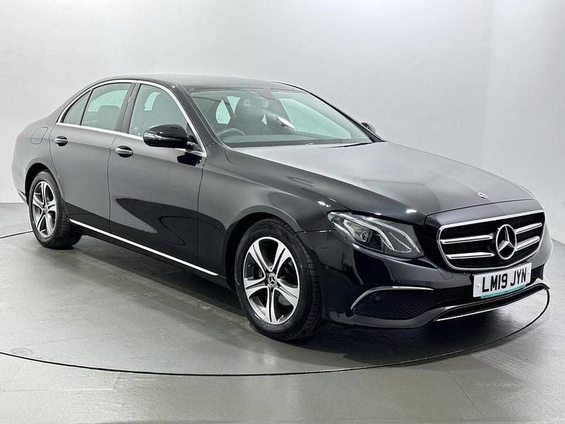 Used Mercedes E200 SE 184 HP (135 kW) 2019 Black Sedan