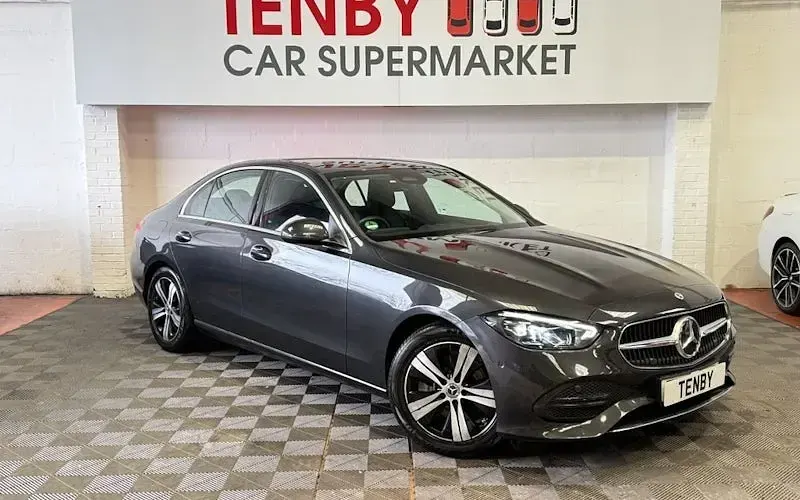 Used Mercedes C200 204 HP (150 kW) 2022 Sedan