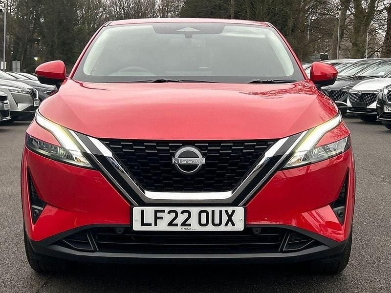 Used Nissan Qashqai N-Connecta 158 HP (116 kW) 2022 Red SUV