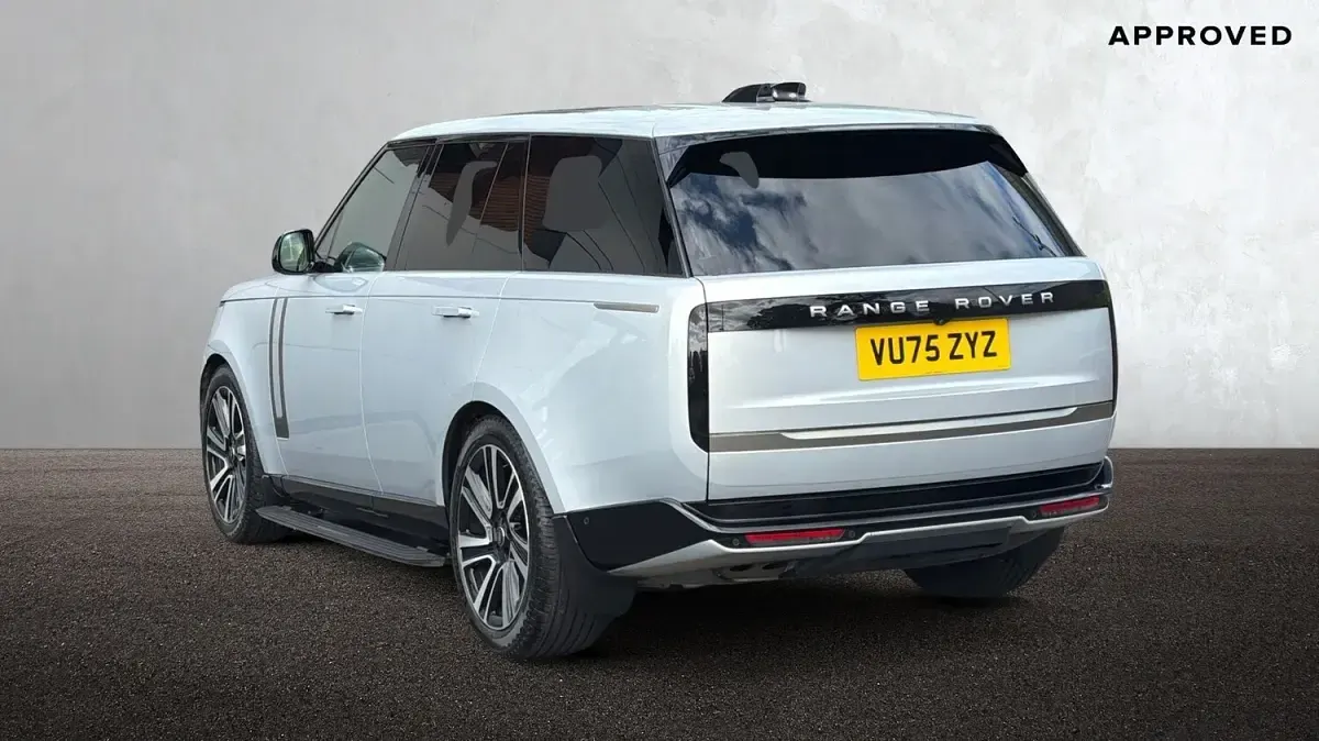 Used Land Rover Range Rover HSE 2025 Silver SUV