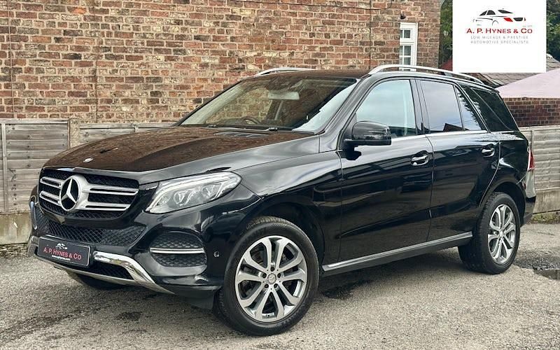 Used Mercedes GLE250 204 HP (150 kW) 2016 Black Estate