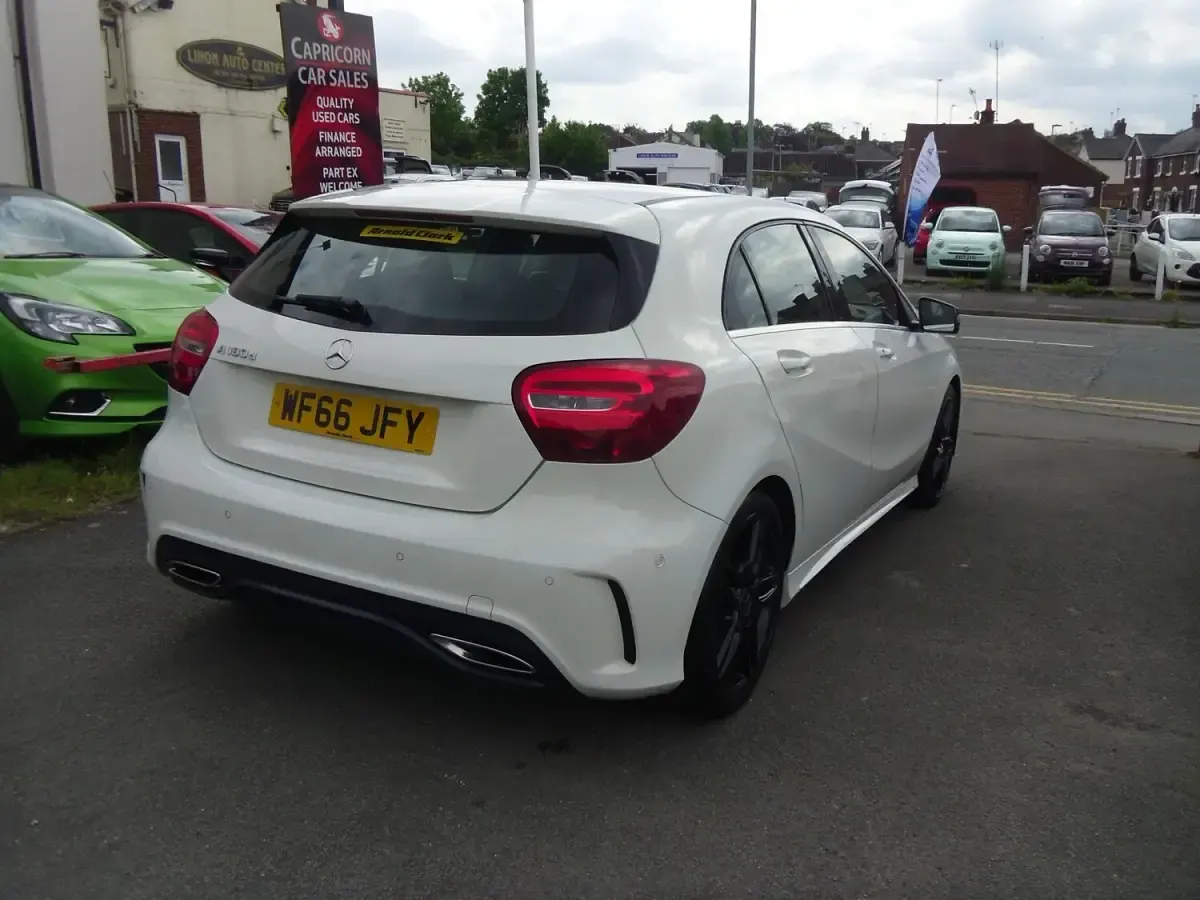 Used Mercedes A180 Executive 2016 White Hatchback