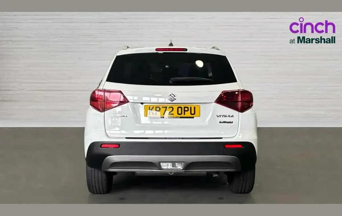 Used Suzuki Vitara SZ-T 127 HP (93 kW) 2022 White SUV