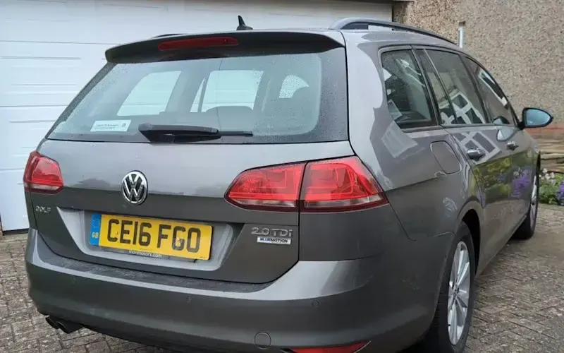 Second-hand VW Golf VII SE 150 CP (110 kW) 2016 Gri Break