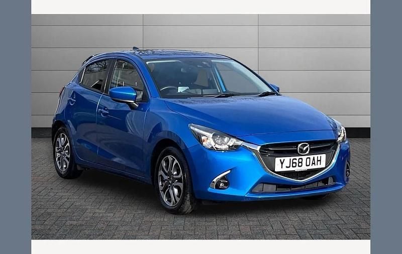 Used Mazda 2 Inclusive 90 HP (66 kW) 2018 Blue Hatchback
