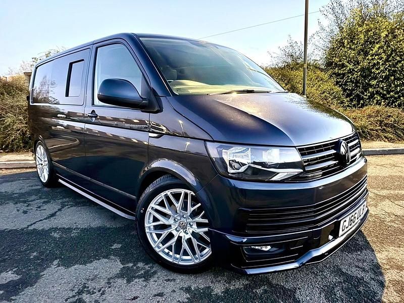 Used VW T6 Highline 150 HP (110 kW) 2016 Blue Van