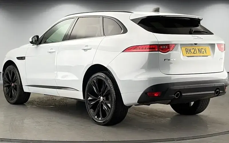 Second-hand Jaguar F-Pace Chequered Flag 250 CP (183 kW) 2020 Alb SUV