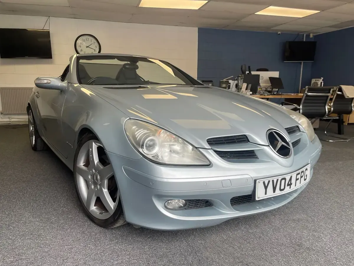 Usado Mercedes SLK200 163 HP (119 kW) 2004 Prateado Cabrios