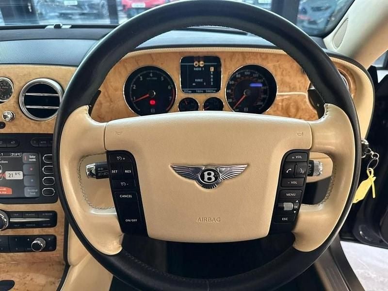 Used Bentley Continental Flying Spur 560 HP (411 kW) 2006 Blue Sedan