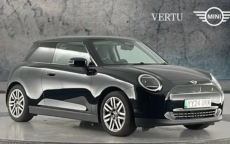 Usado Mini Cooper Classic 160 kW (218 HP) 2026 Citadino