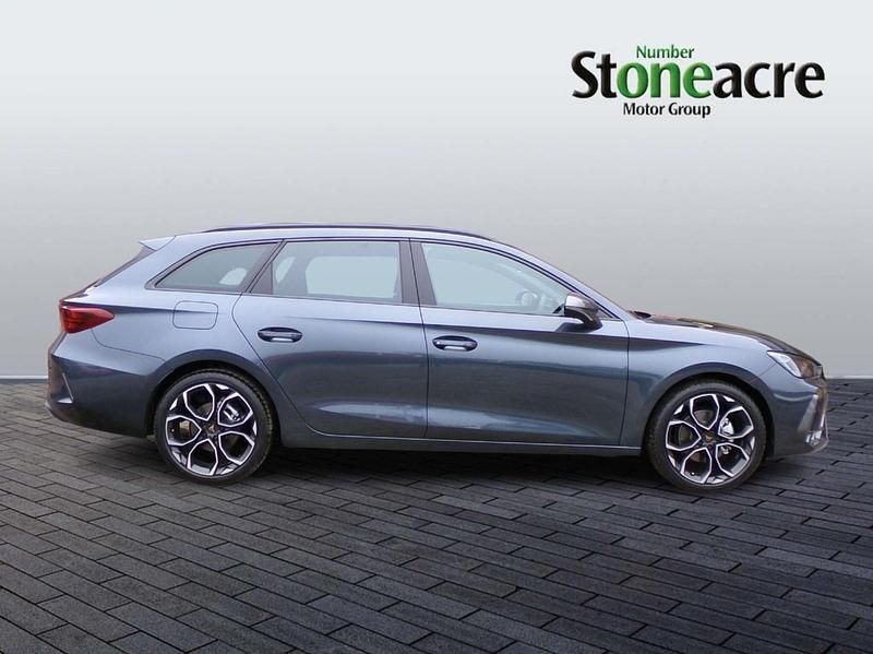New Cupra Leon 150 HP (110 kW) 2025 Grey Estate