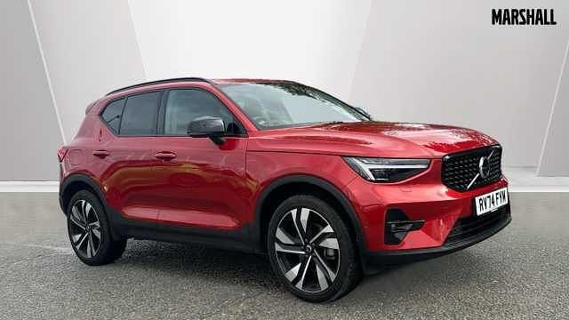 Used Volvo XC40 Ultra 197 HP (144 kW) 2025 Red SUV