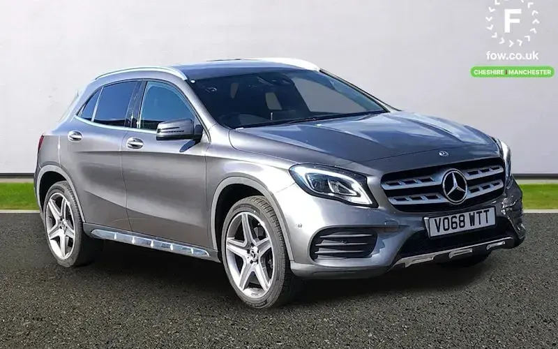Käytetty Mercedes GLA220 Active 177 HP (130 kW) 2018 Katumaasturi