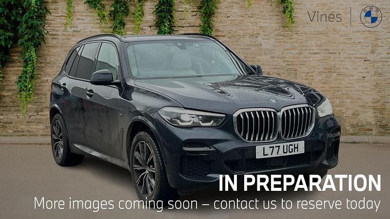 Used BMW X5 M Sport 335 HP (246 kW) 2022 Black SUV