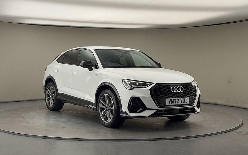 Second-hand Audi Q3 Sportback Black Edition 150 CP (110 kW) 2022 SUV