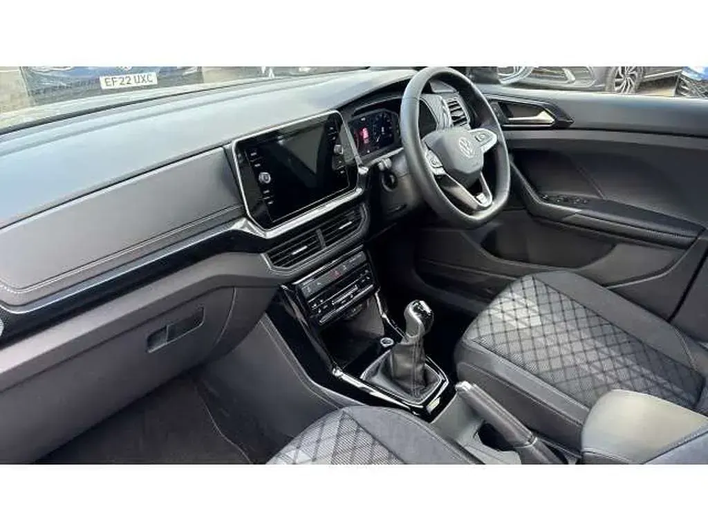 Used VW T-Cross R-line 116 HP (85 kW) 2025 SUV