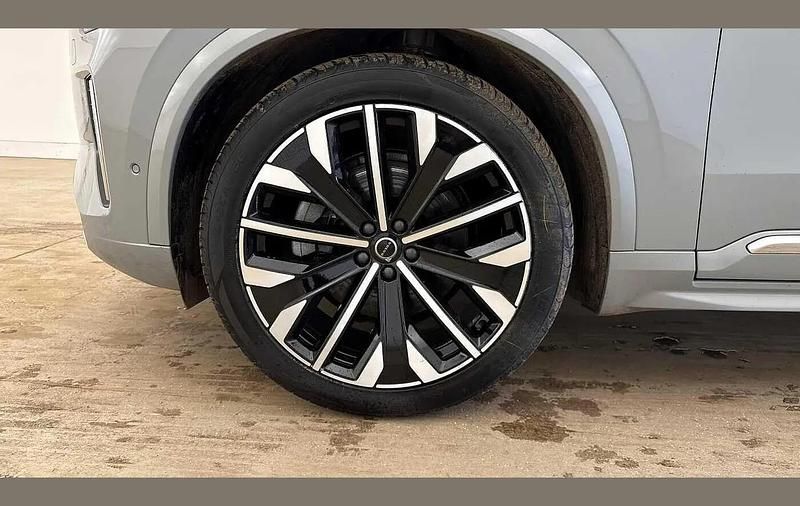 Used Volvo XC90 Ultra 247 HP (181 kW) 2025 Grey SUV