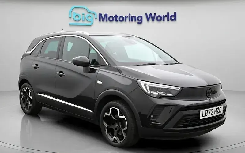 Second-hand Vauxhall Crossland Ultimate 131 CP (96 kW) 2024 SUV