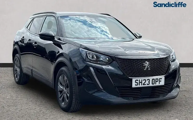 Usado Peugeot 2008 Active+ 101 HP (74 kW) 2023 SUV
