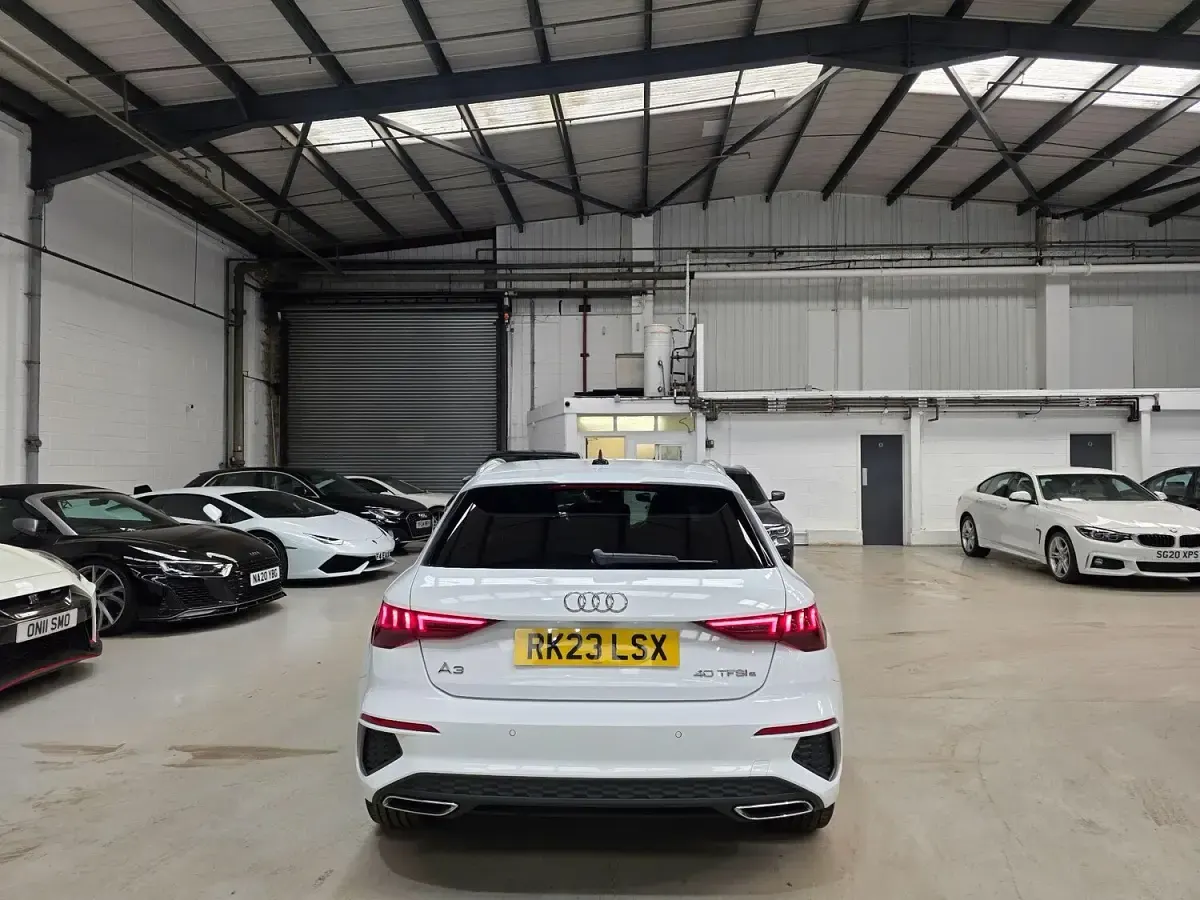 Used Audi A3 Sportback S-Line 204 HP (150 kW) 2023 White Hatchback