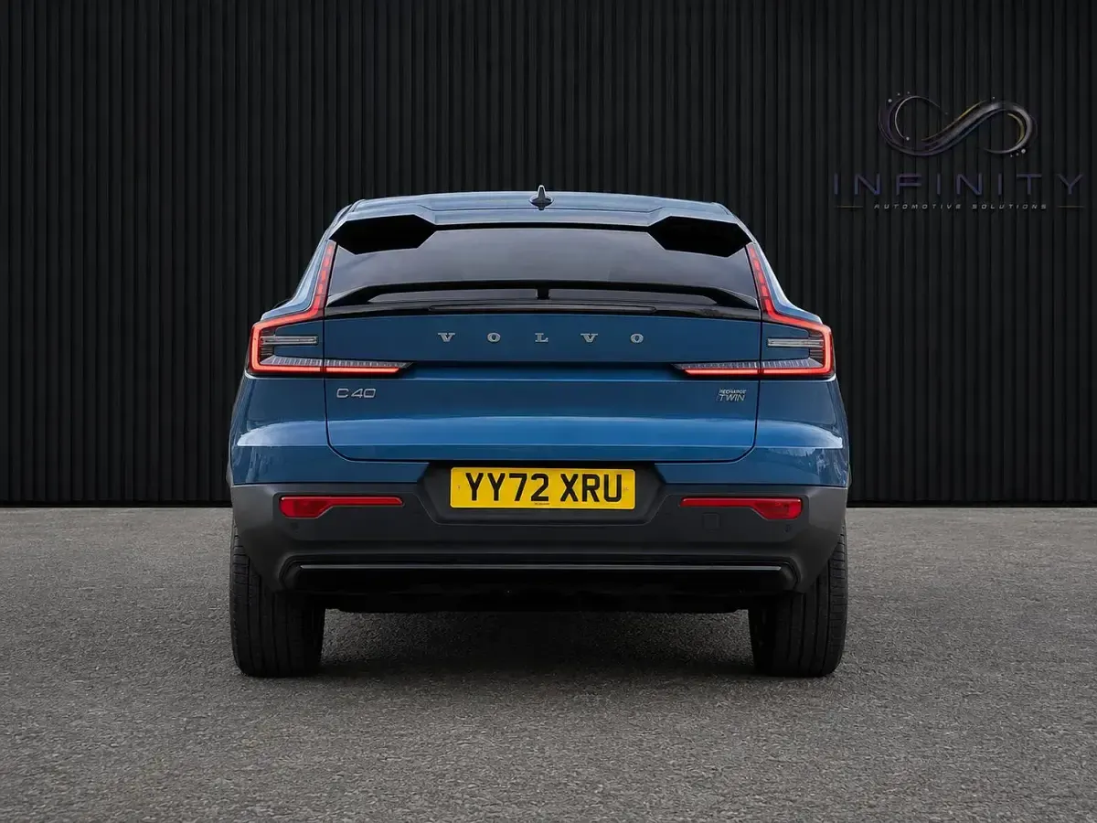 Used Volvo C40 Ultimate 300 kW (408 HP) 2023 Blue SUV