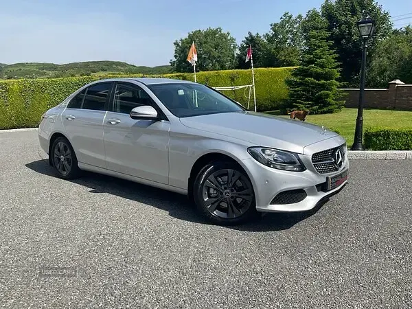 Used Mercedes C220 Executive 170 HP (125 kW) 2016 Silver Sedan