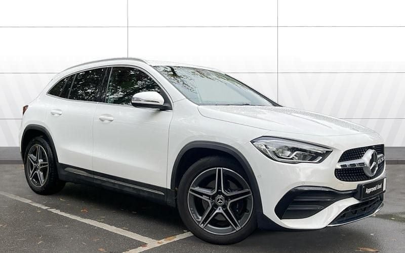 Used 2022 Mercedes GLA200 Executive SUV | £23,776 (Fair price) - Image 1/4