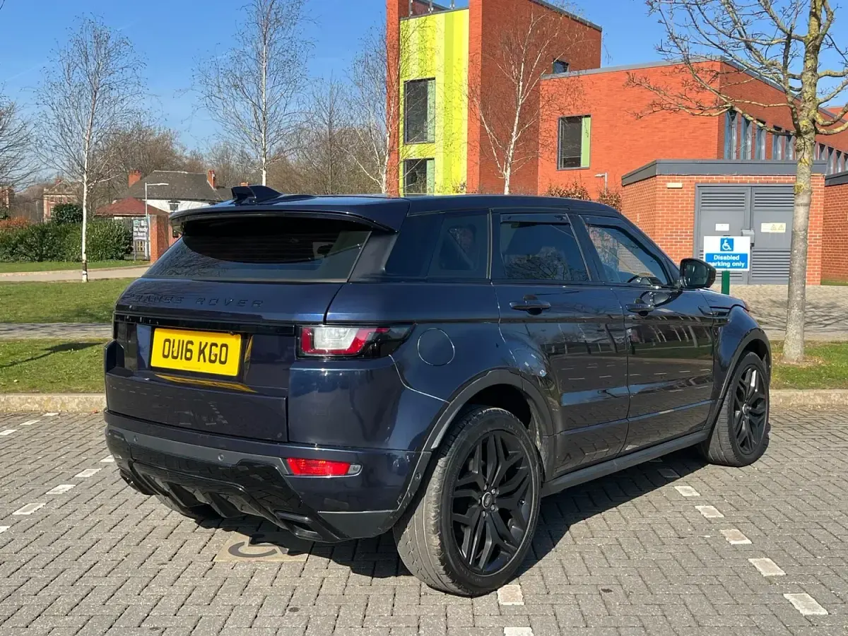 Used Land Rover Range Rover evoque HSE Dynamic 2016 Blue Estate